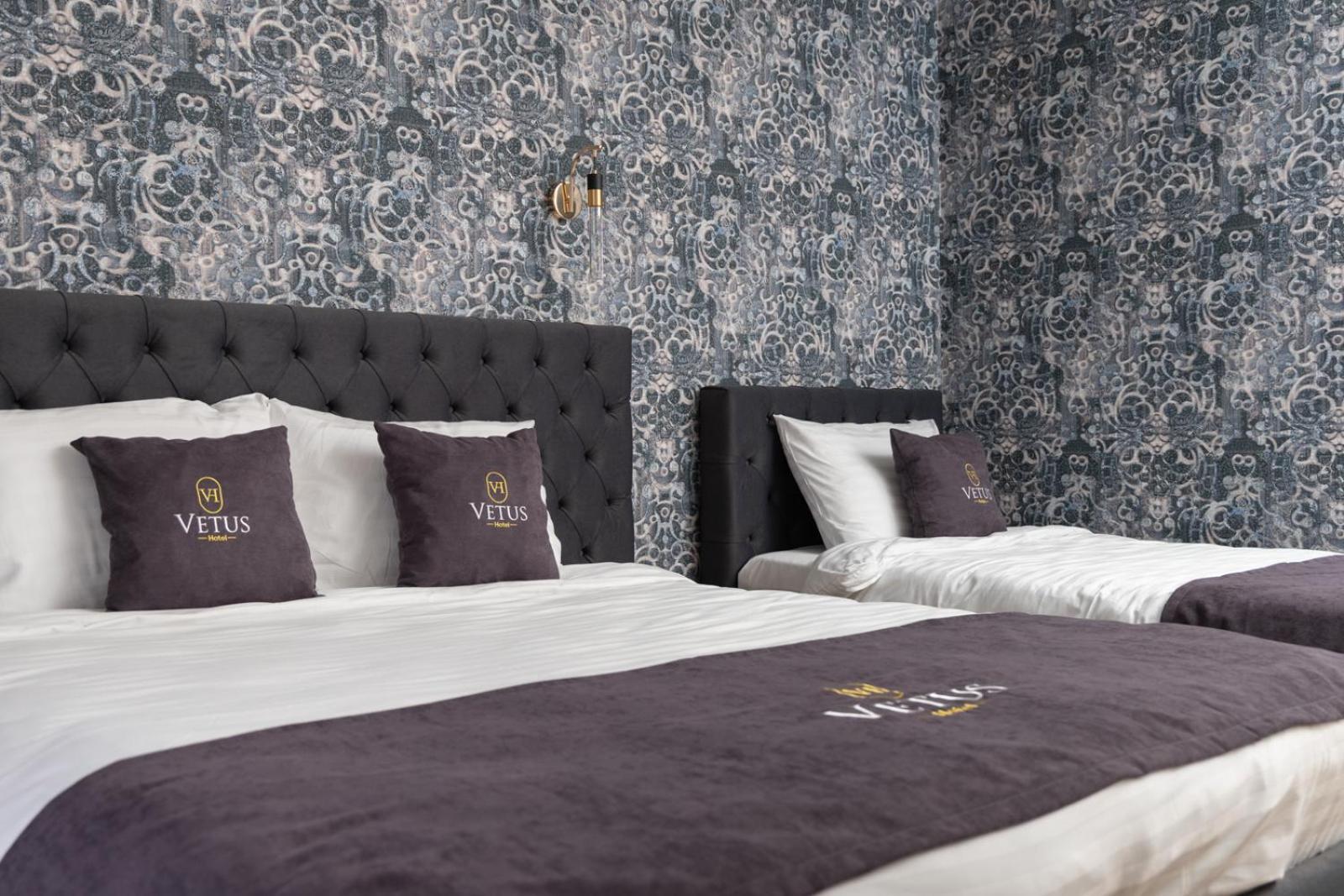 Vetus Hotel พริสตีนา ภายนอก รูปภาพ